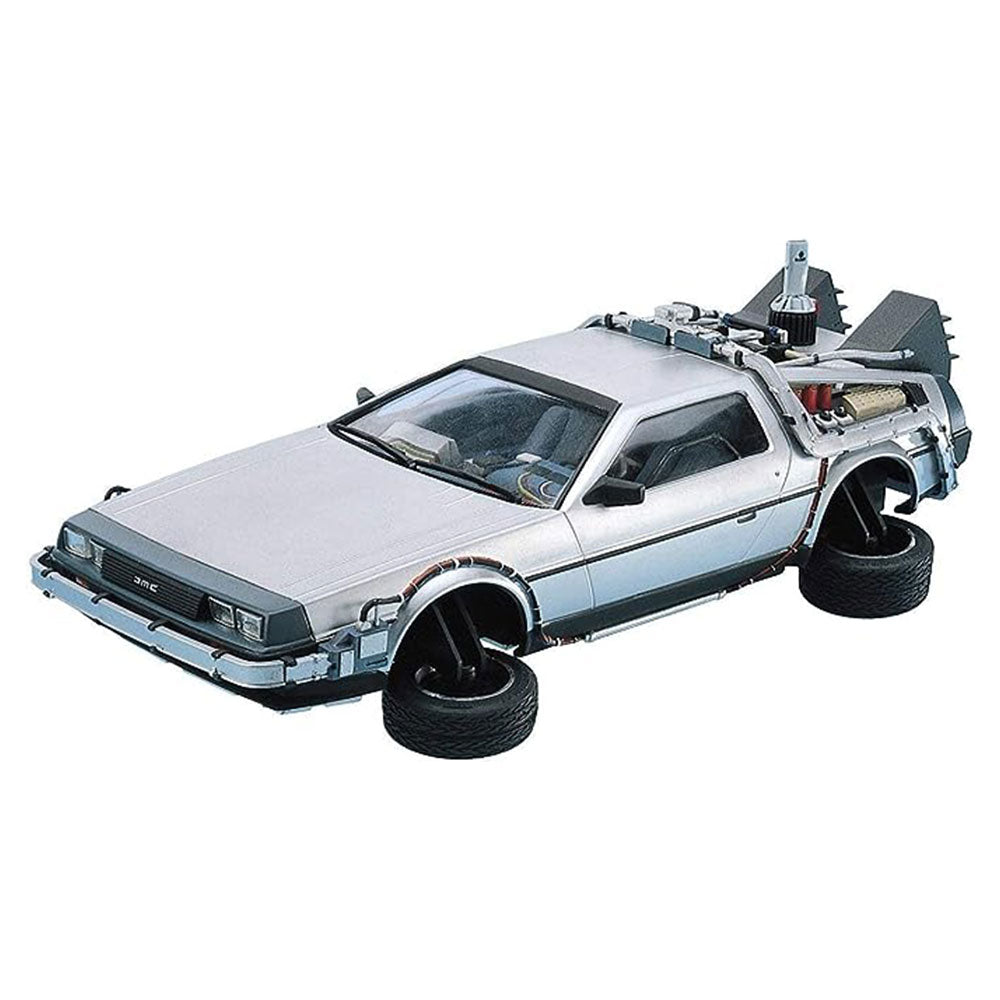 Aoshima tilbage til den fremtidige Delorean 1/24 model