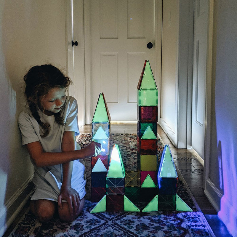 MAGNA-TILES Glow 16-Piece Set